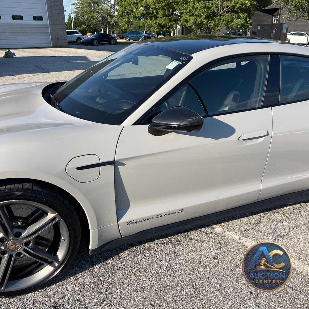 2021 Porsche Taycan Turbo S