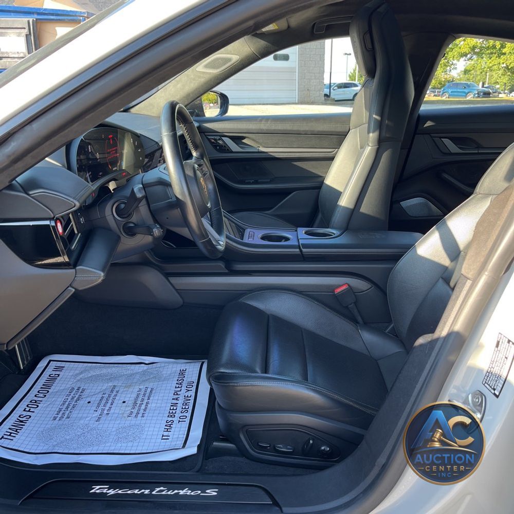 2021 Porsche Taycan Turbo S