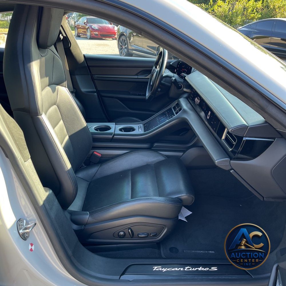 2021 Porsche Taycan Turbo S