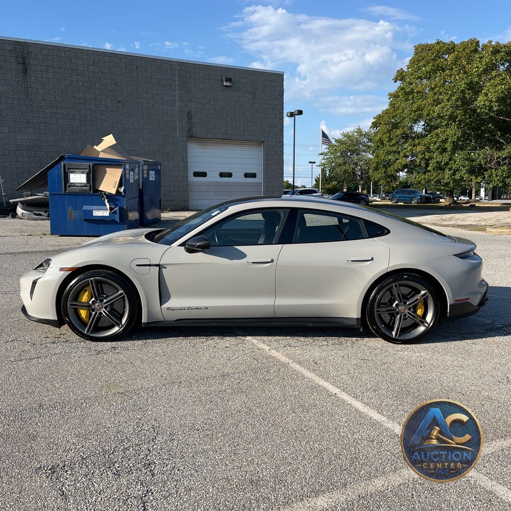 2021 Porsche Taycan Turbo S