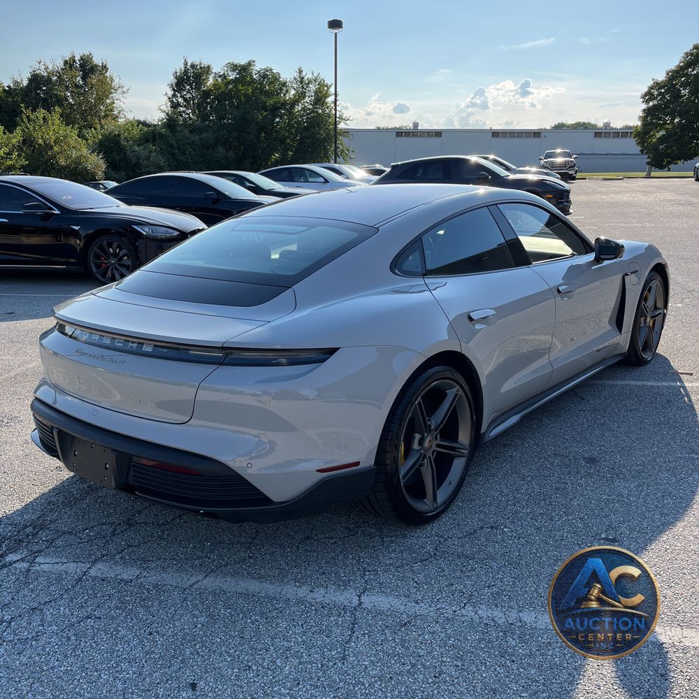 2021 Porsche Taycan Turbo S