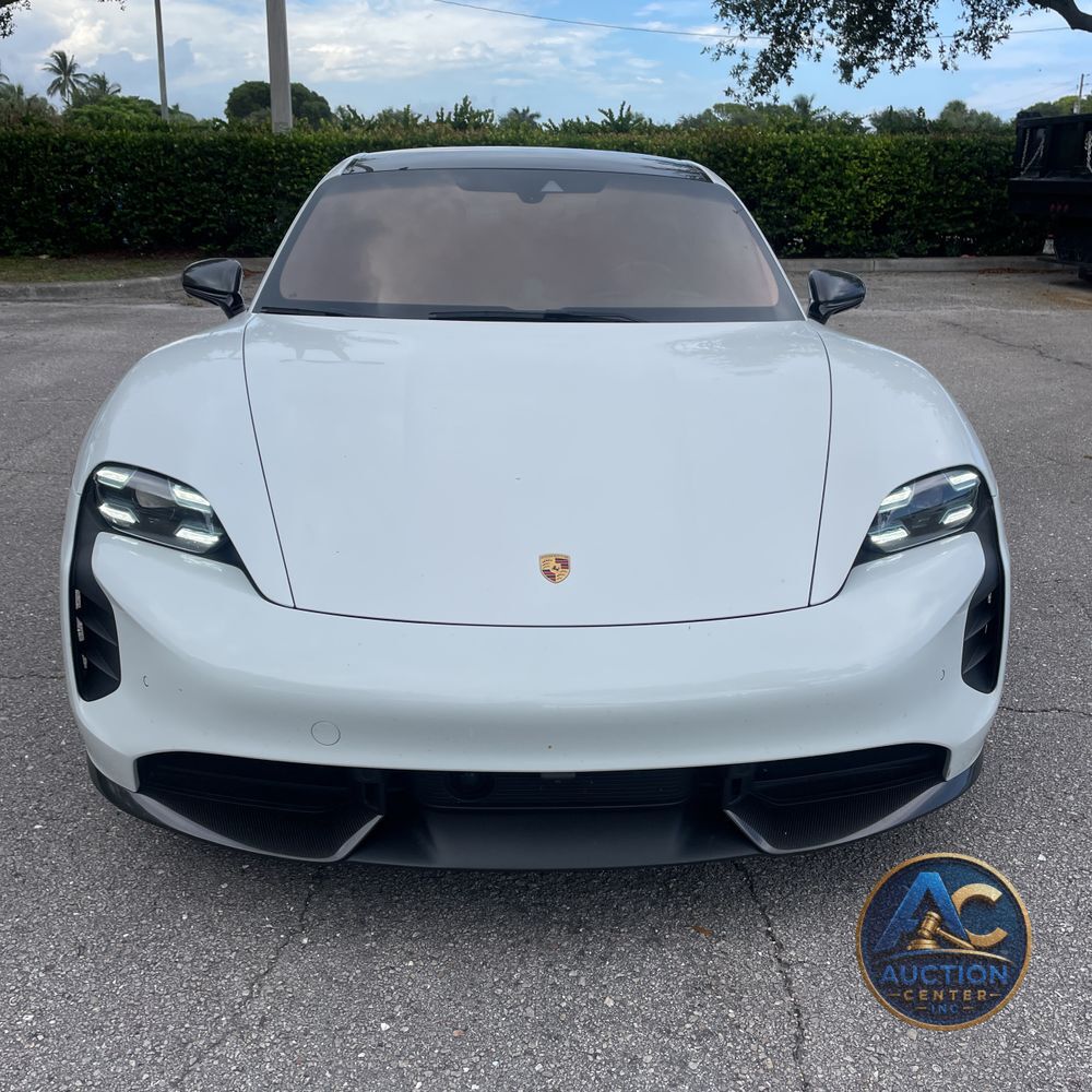 2020 Porsche Taycan Turbo S