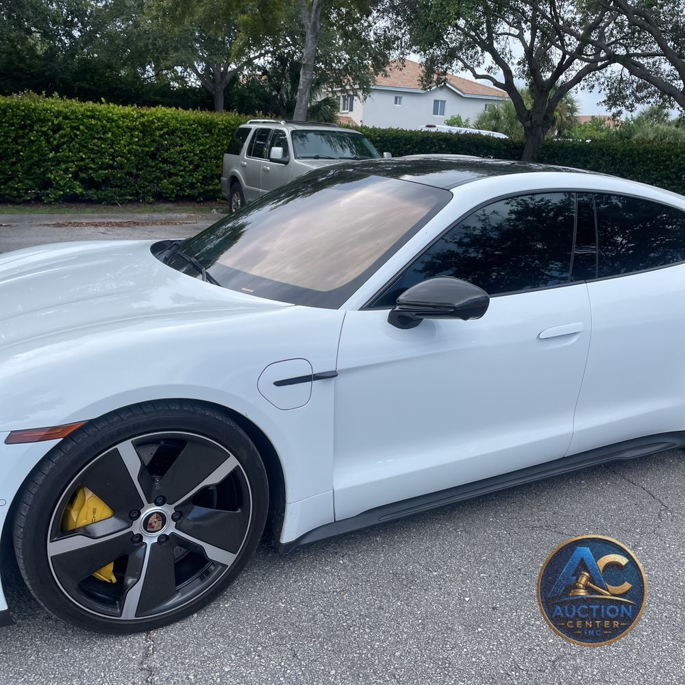 2020 Porsche Taycan Turbo S
