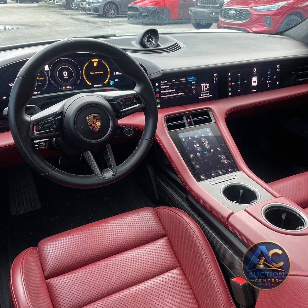 2020 Porsche Taycan Turbo S