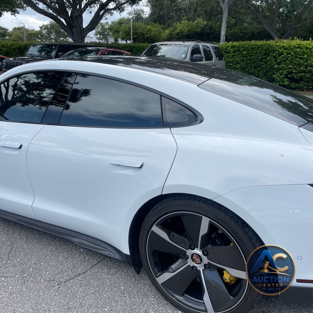 2020 Porsche Taycan Turbo S