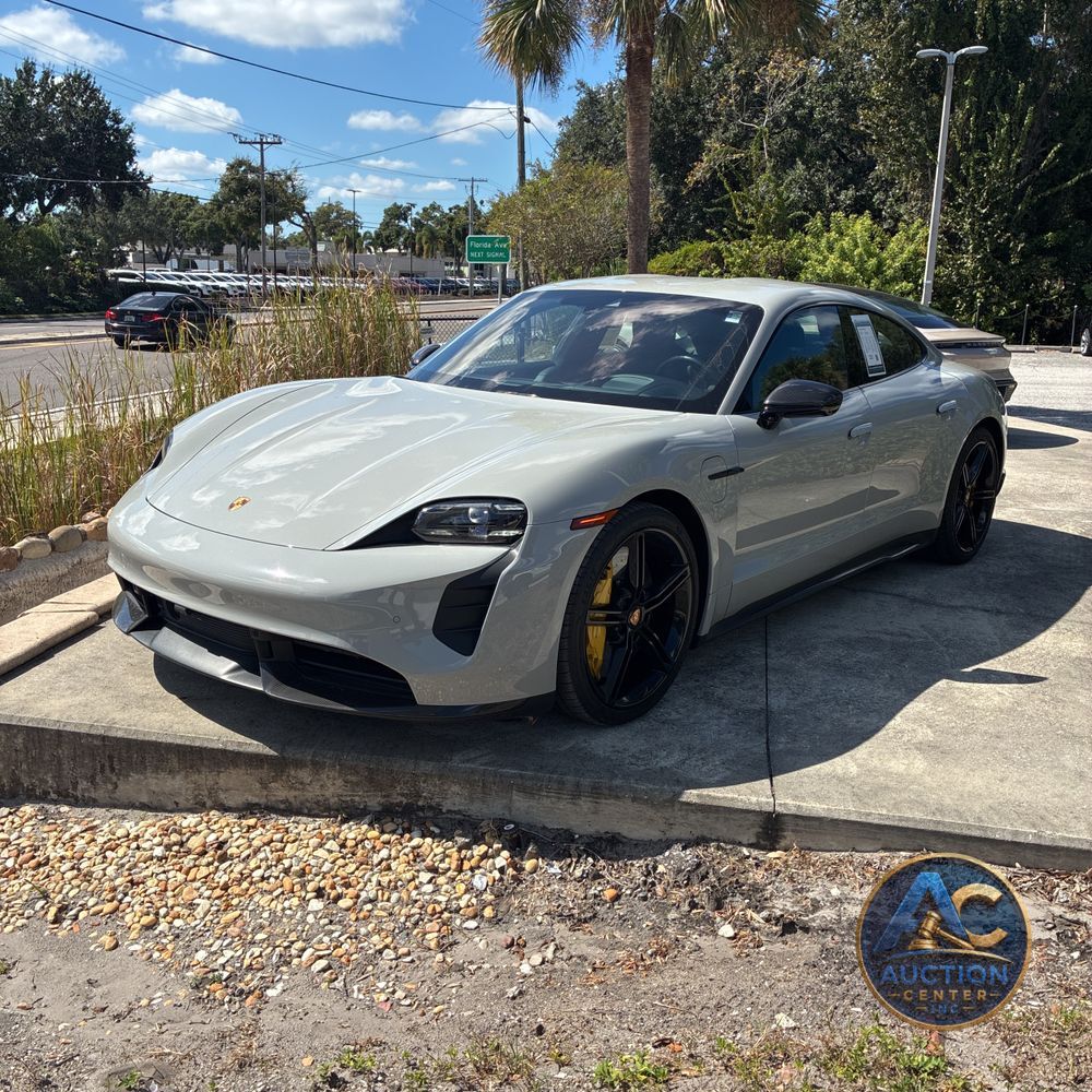 2021 Porsche Taycan Turbo S