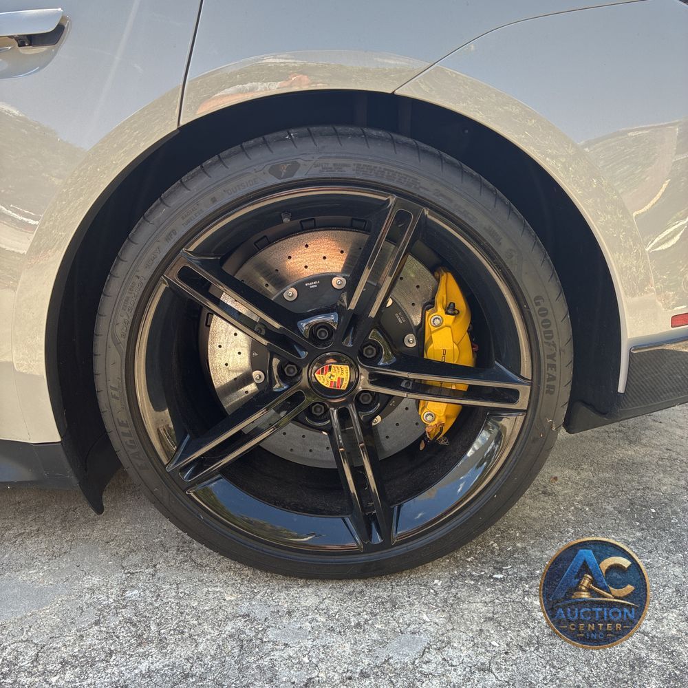 2021 Porsche Taycan Turbo S