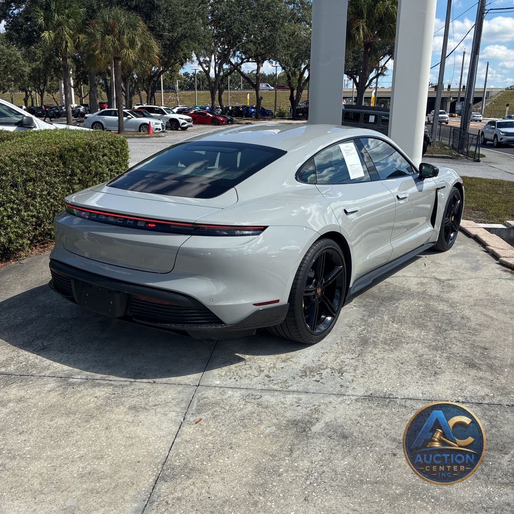 2021 Porsche Taycan Turbo S