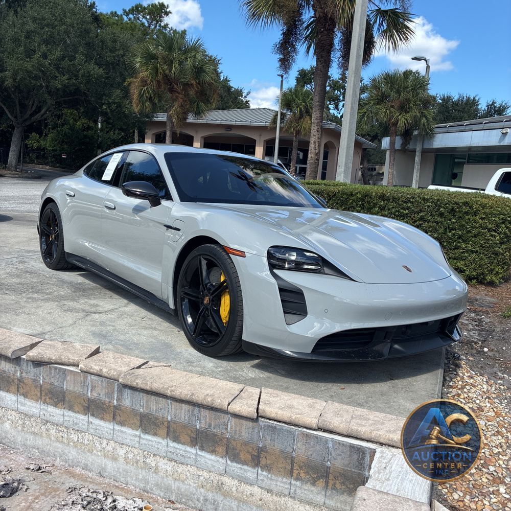 2021 Porsche Taycan Turbo S