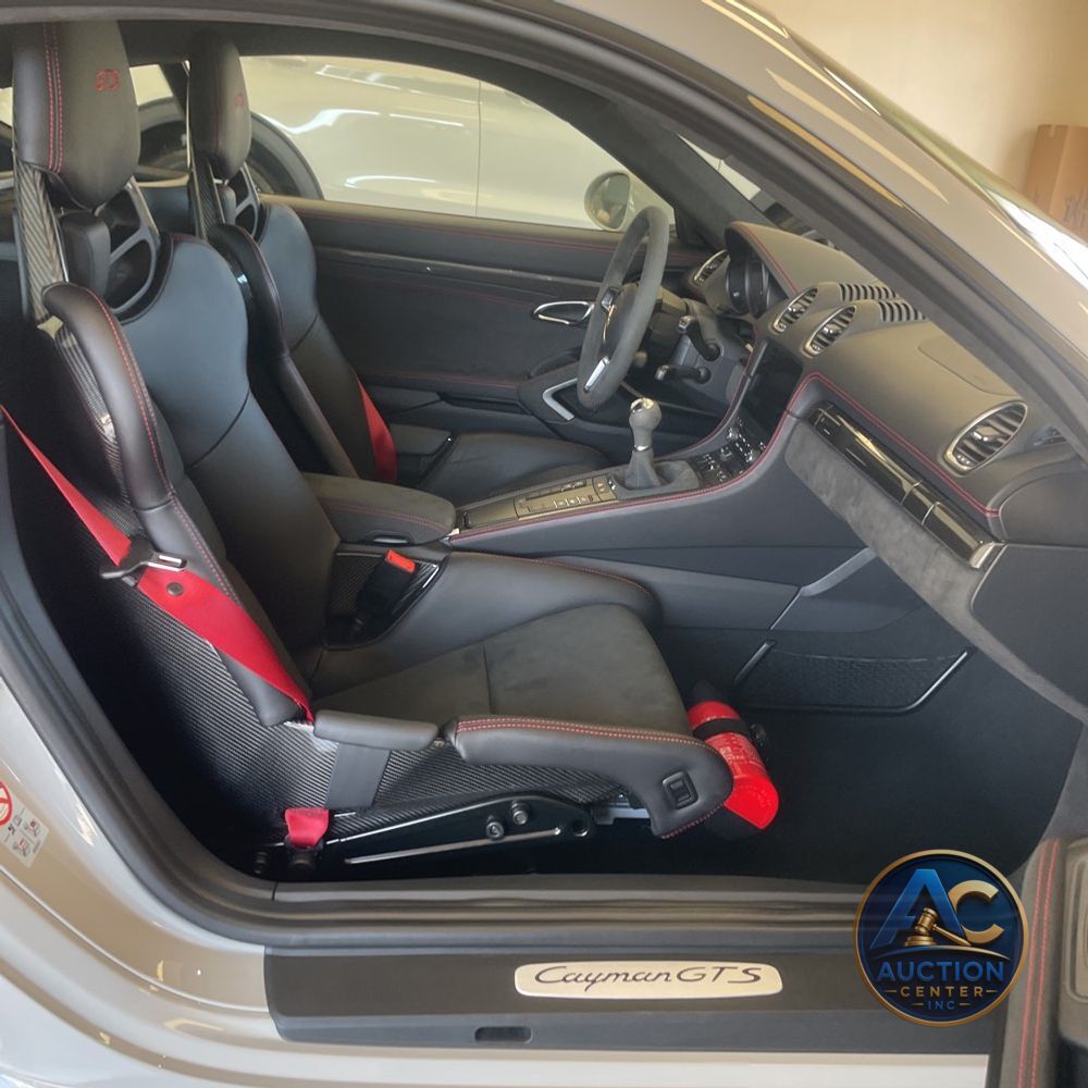 2024 Porsche 718 Cayman GTS 4.0