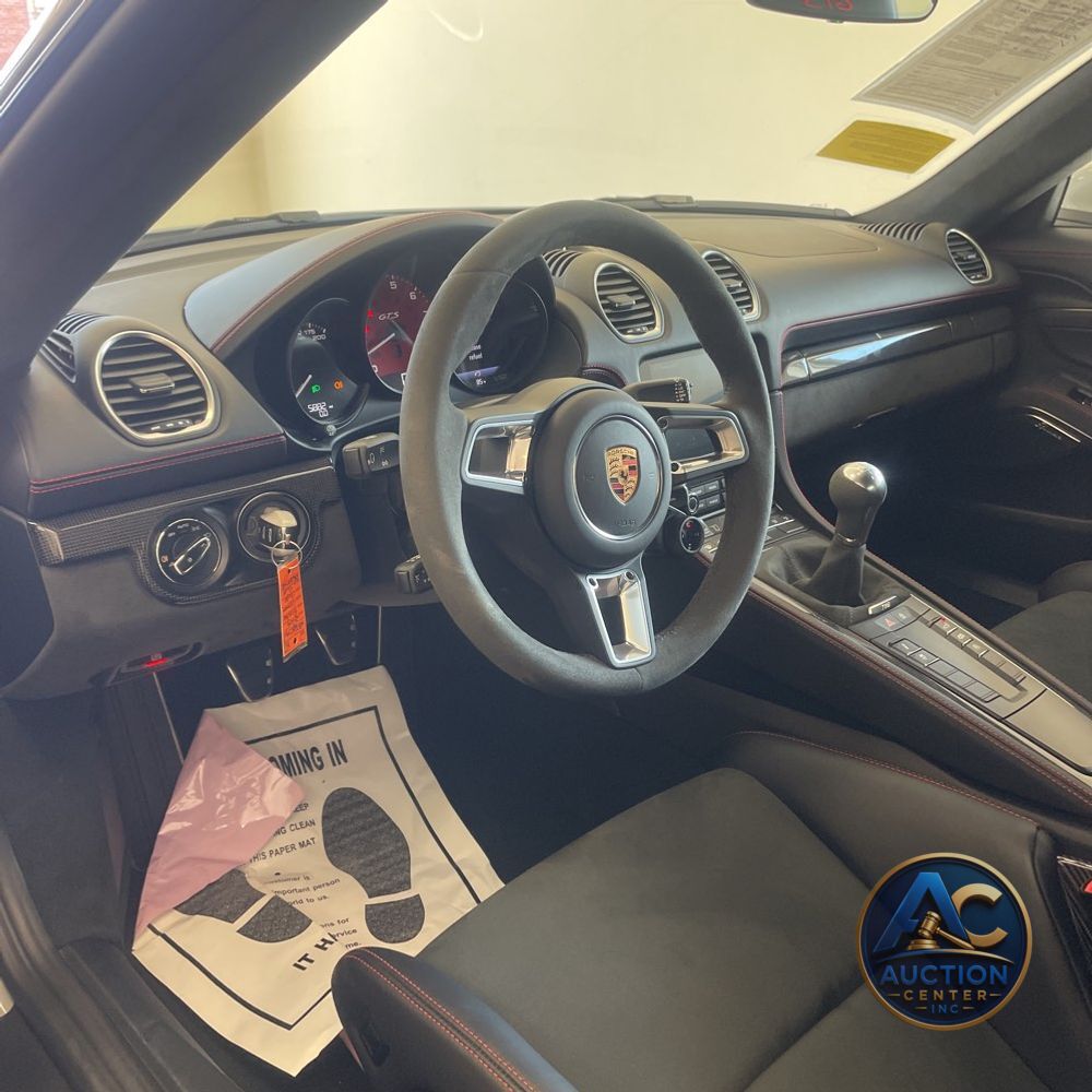 2024 Porsche 718 Cayman GTS 4.0