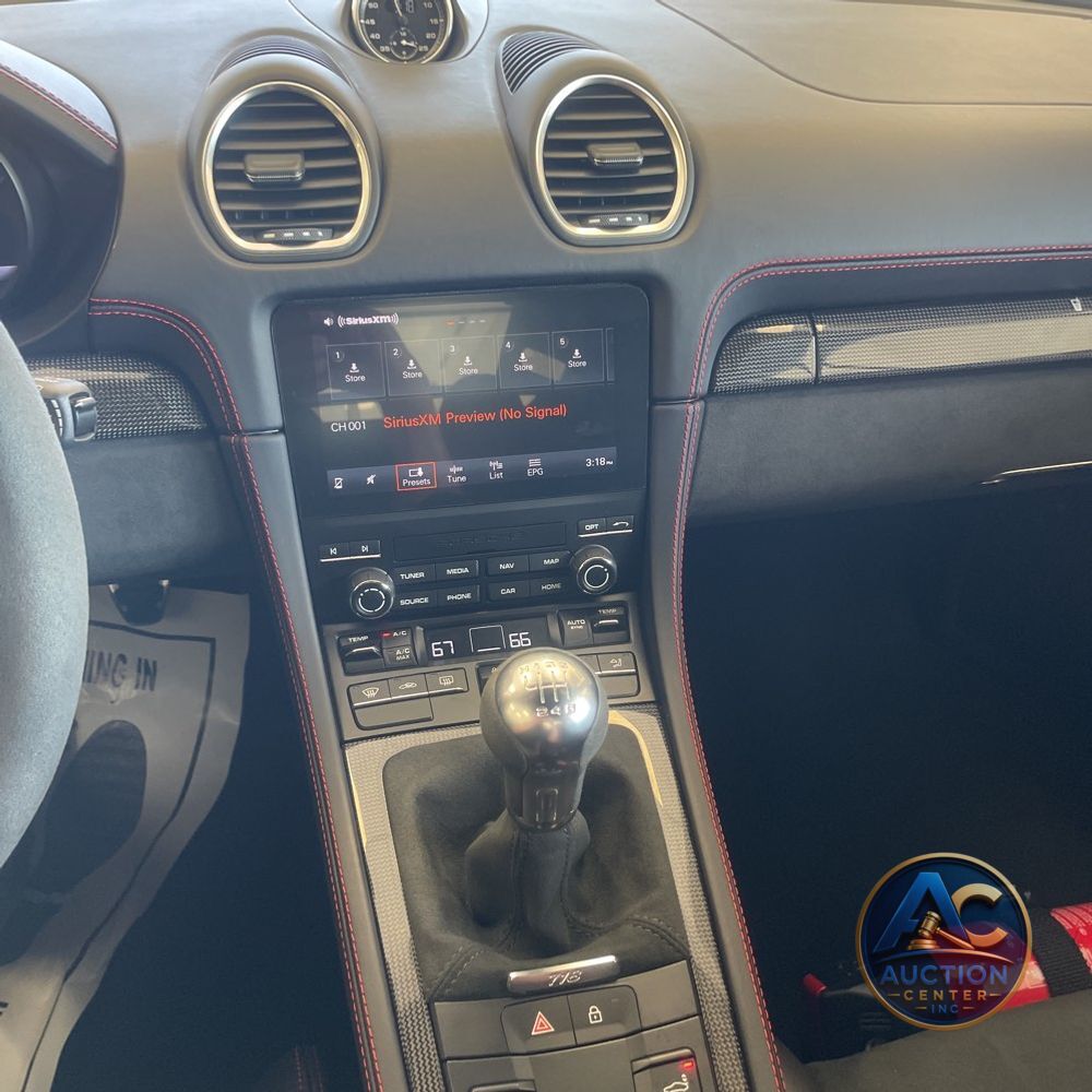 2024 Porsche 718 Cayman GTS 4.0