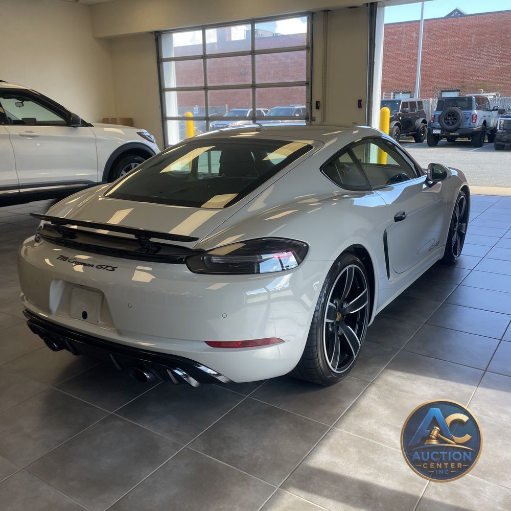 2024 Porsche 718 Cayman GTS 4.0
