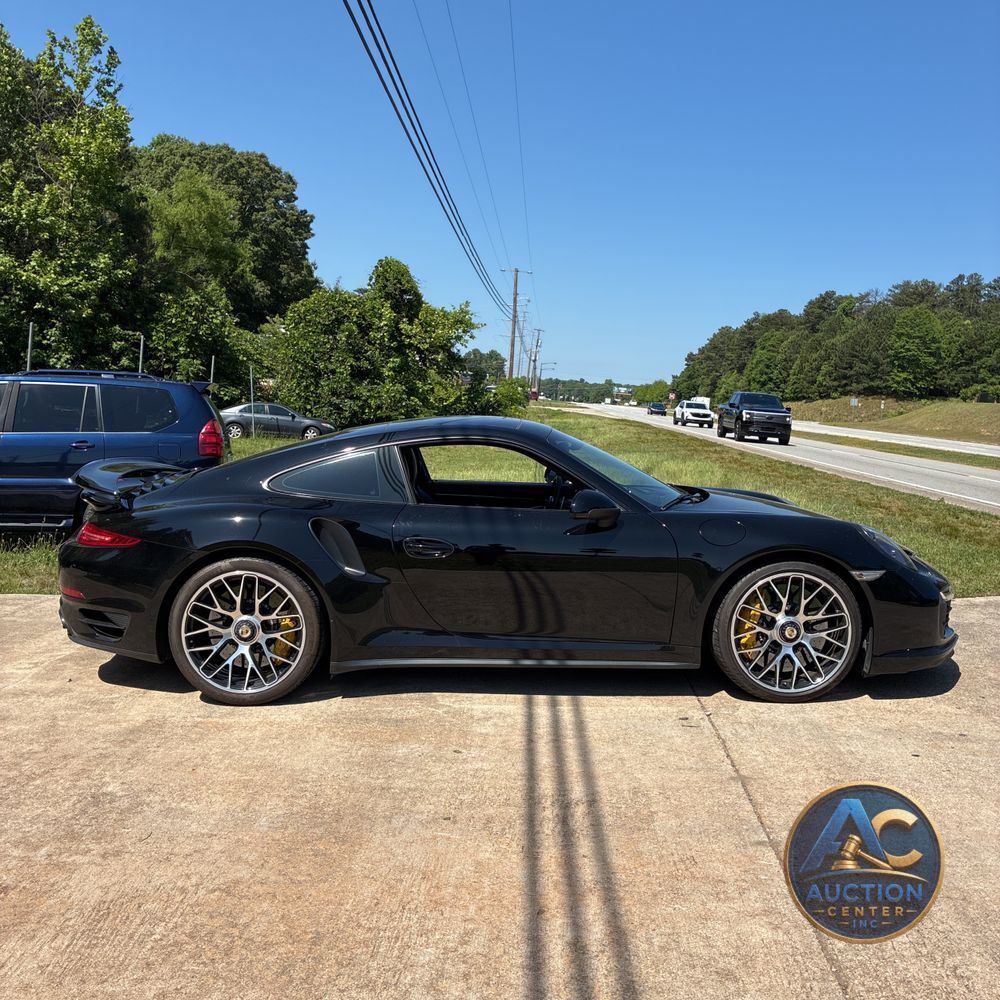 2016 Porsche 911 Turbo S