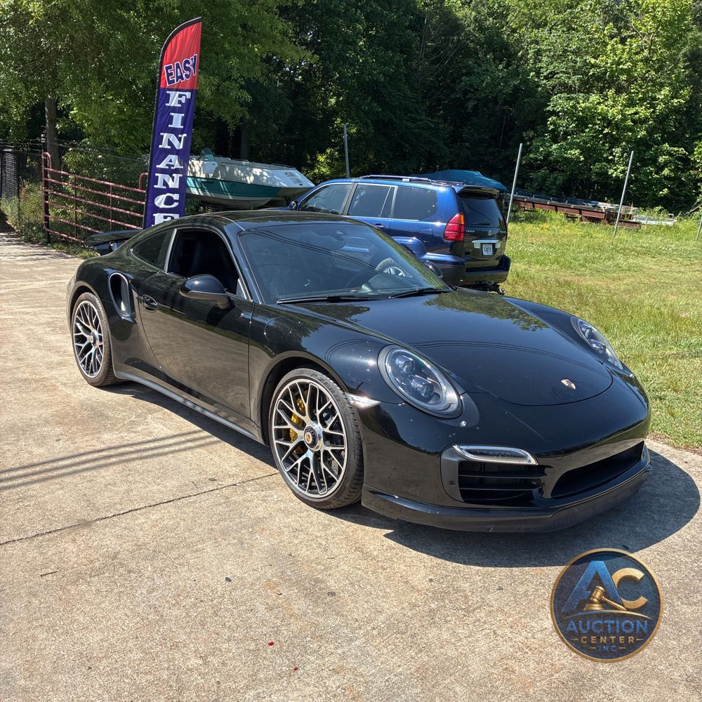 2016 Porsche 911 Turbo S