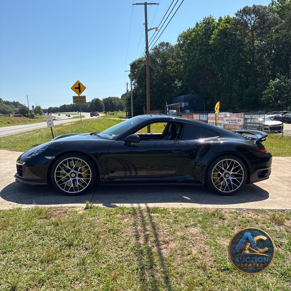 2016 Porsche 911 Turbo S