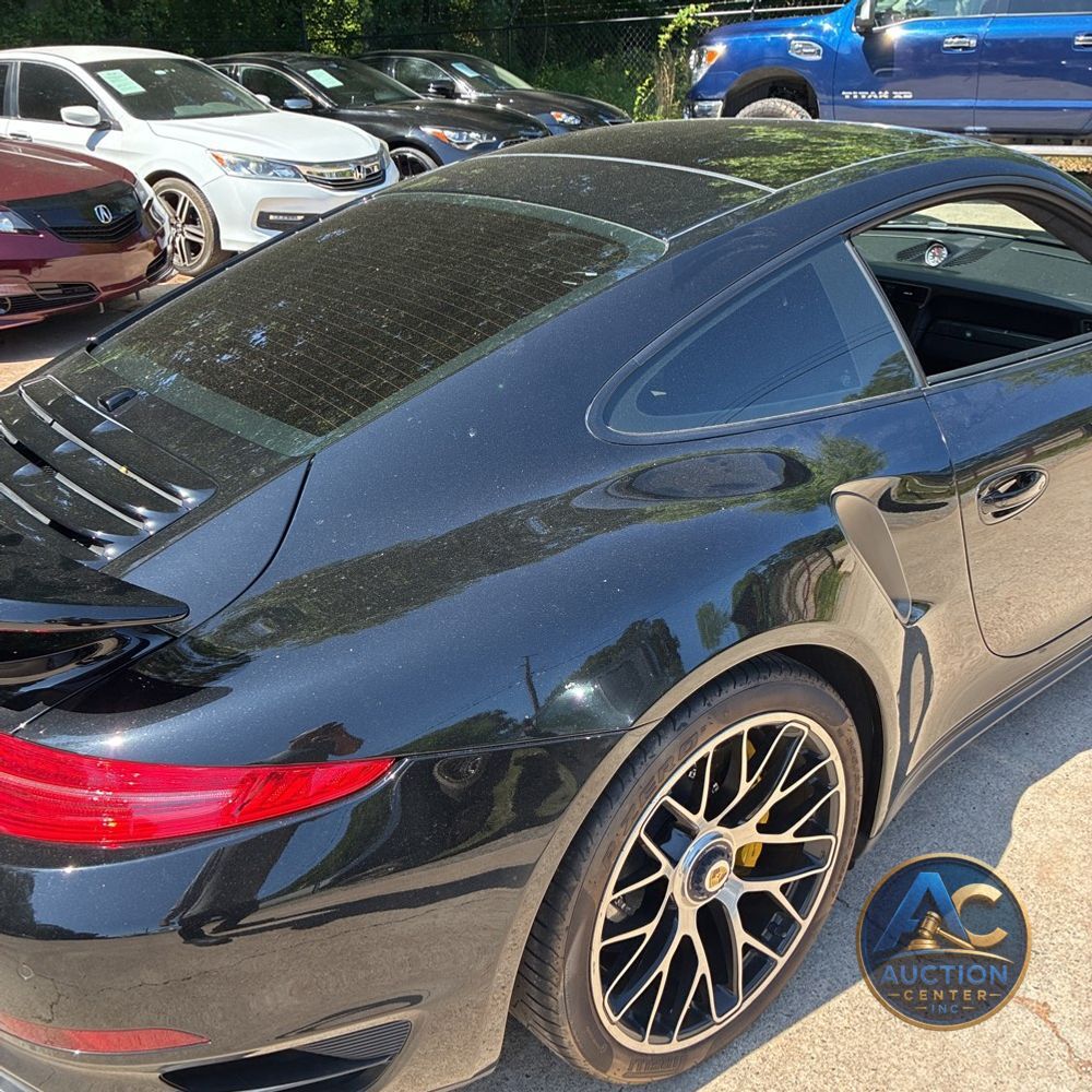 2016 Porsche 911 Turbo S