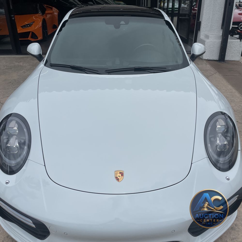 2017 Porsche 911 Carrera 4 Turbo S