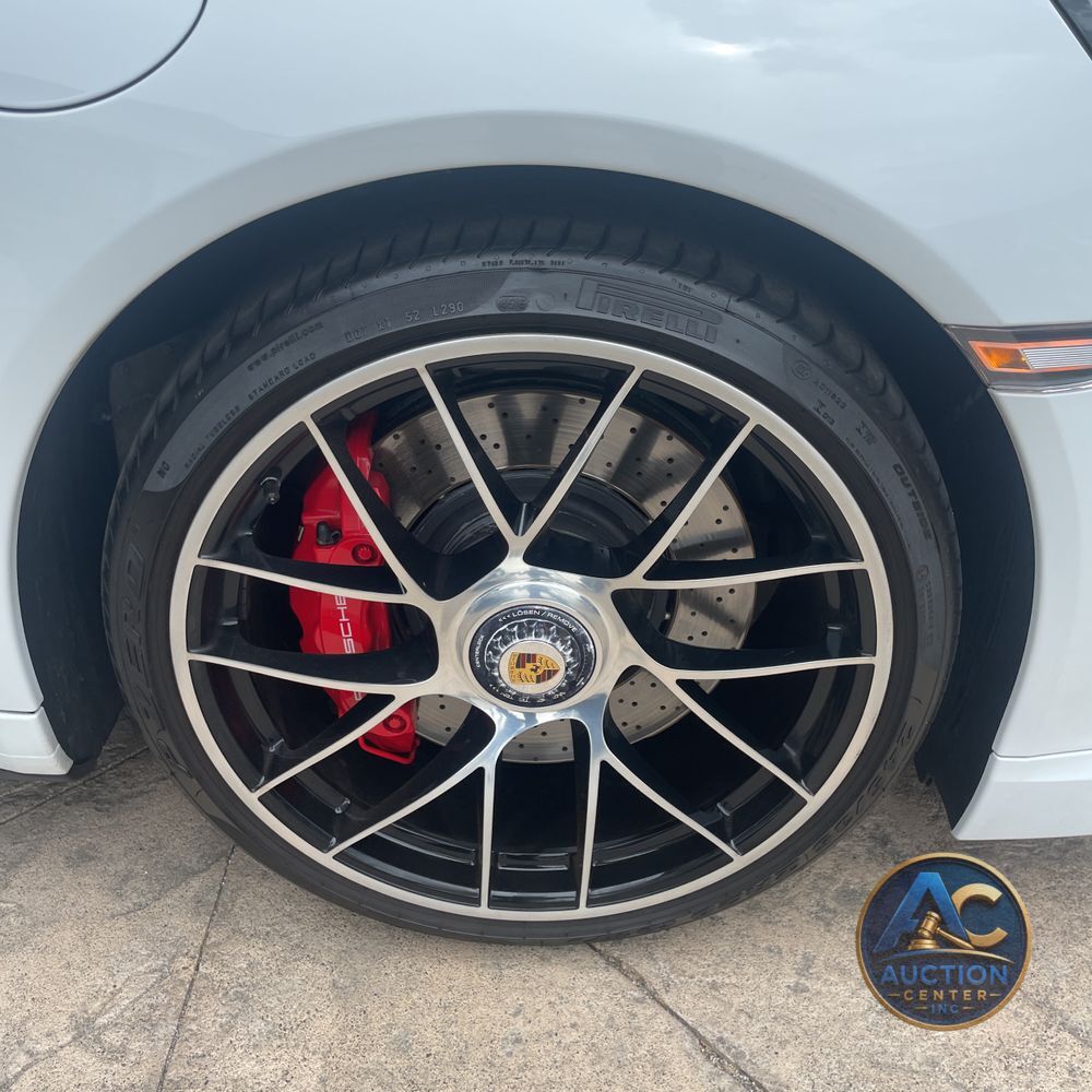 2017 Porsche 911 Carrera 4 Turbo S