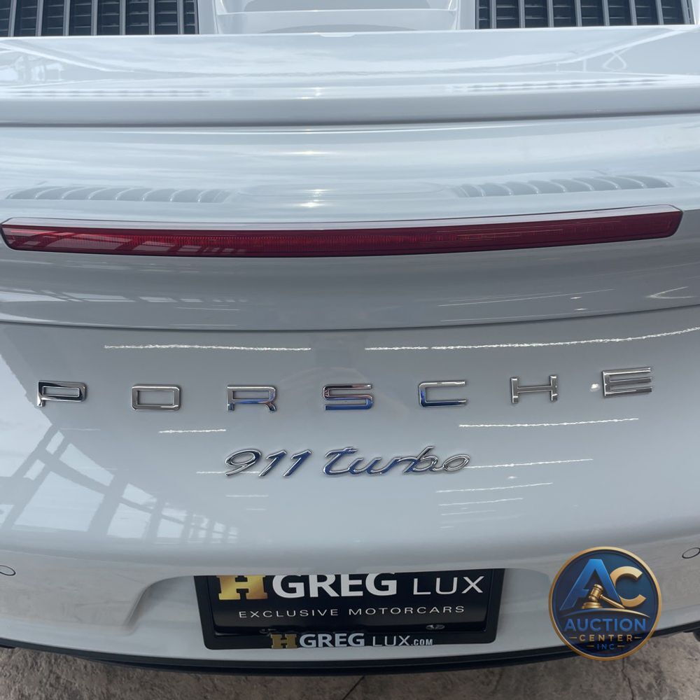 2017 Porsche 911 Carrera 4 Turbo S