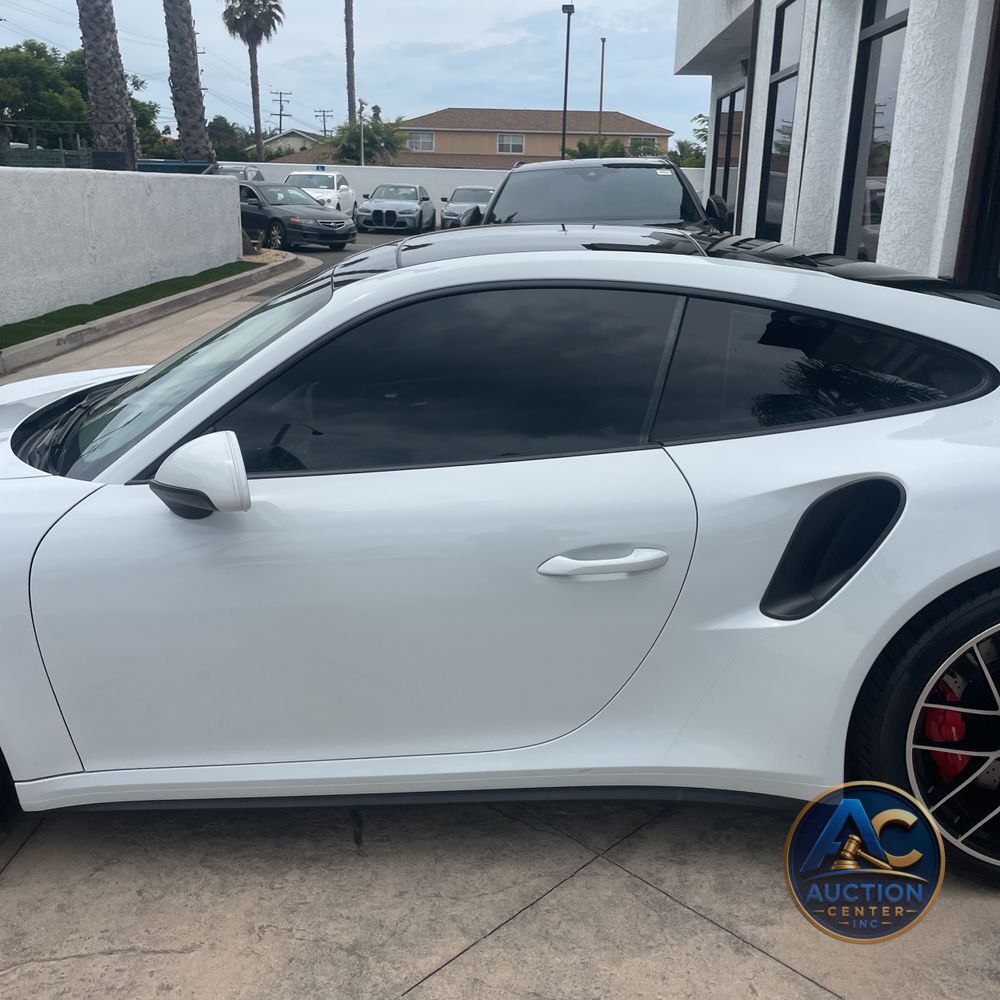 2017 Porsche 911 Carrera 4 Turbo S