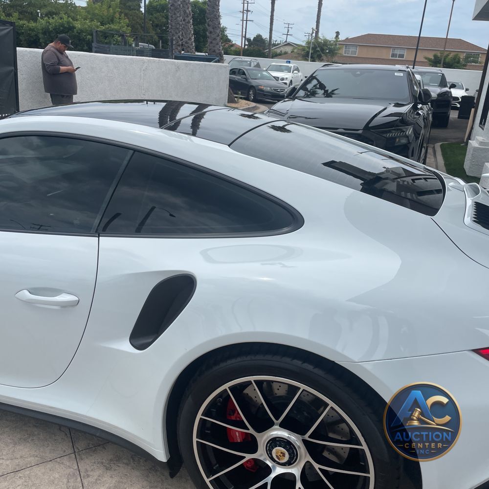2017 Porsche 911 Carrera 4 Turbo S