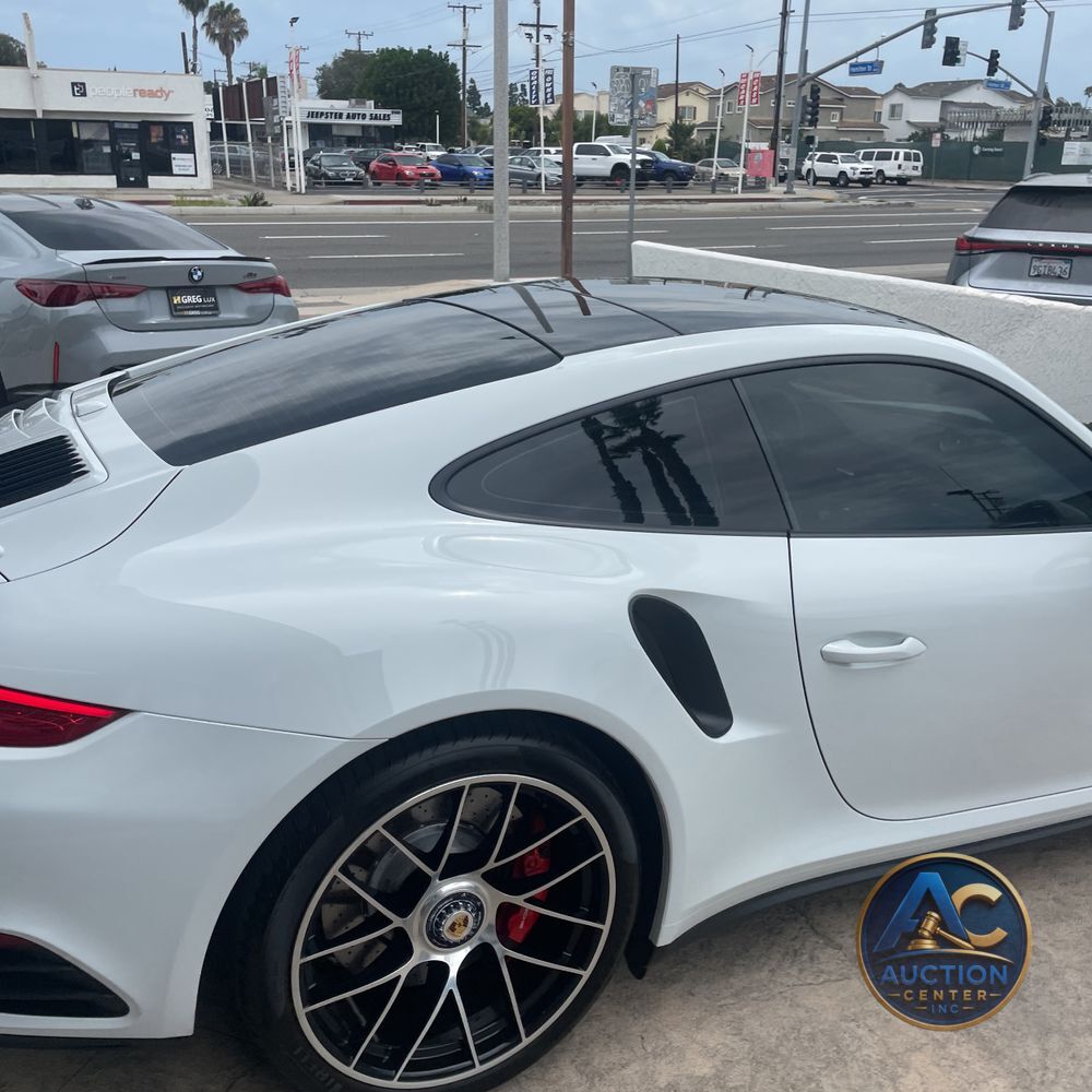 2017 Porsche 911 Carrera 4 Turbo S