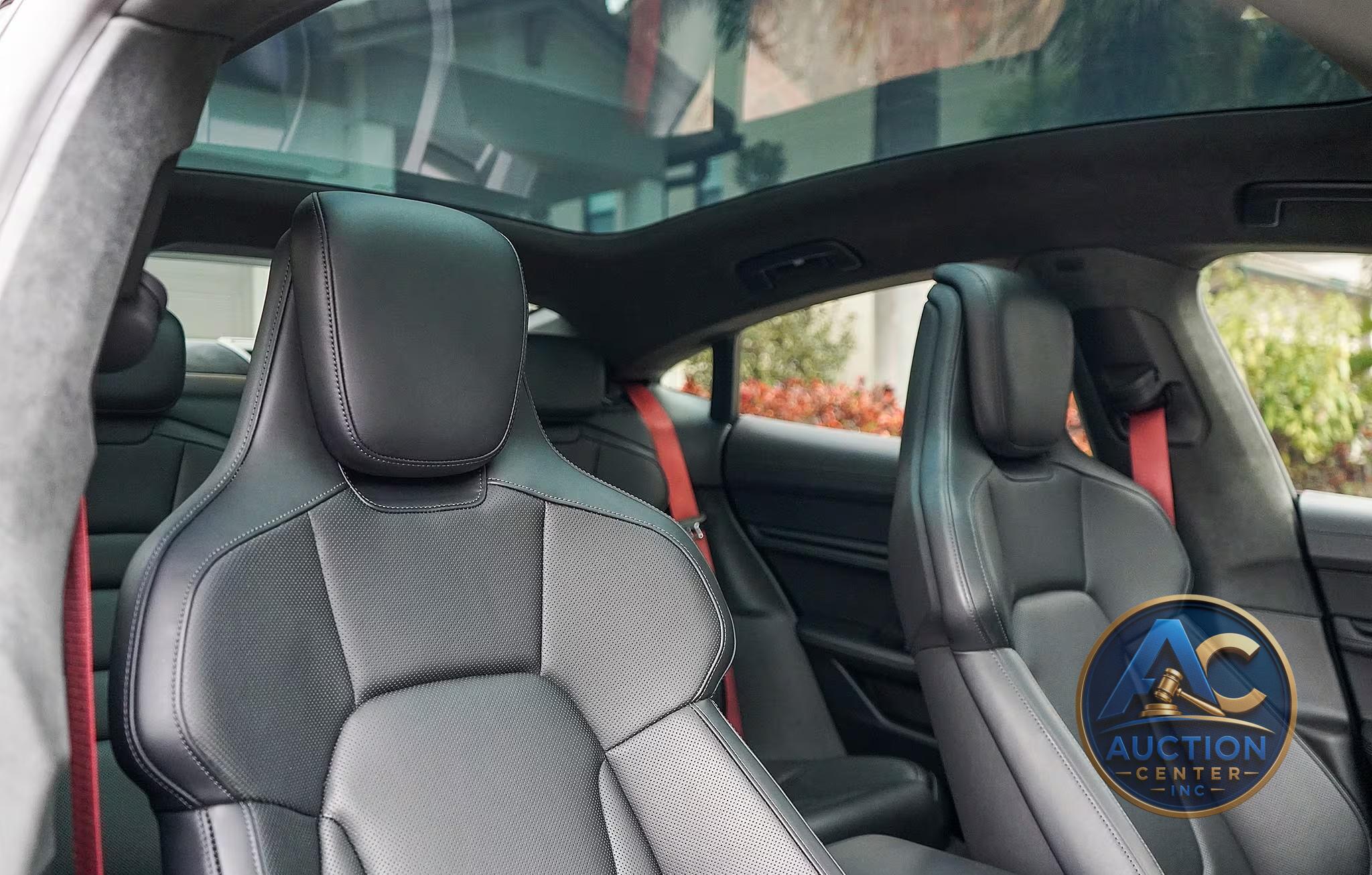 2024 Porsche Taycan GTS