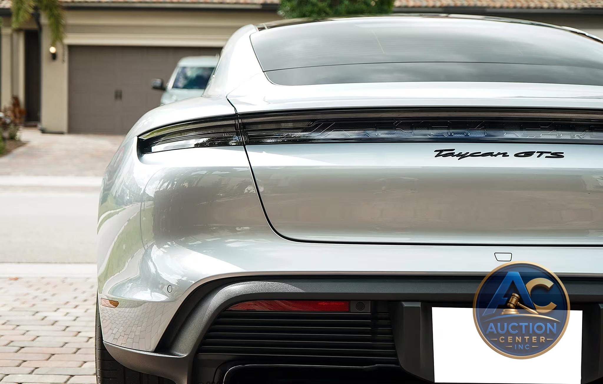 2024 Porsche Taycan GTS