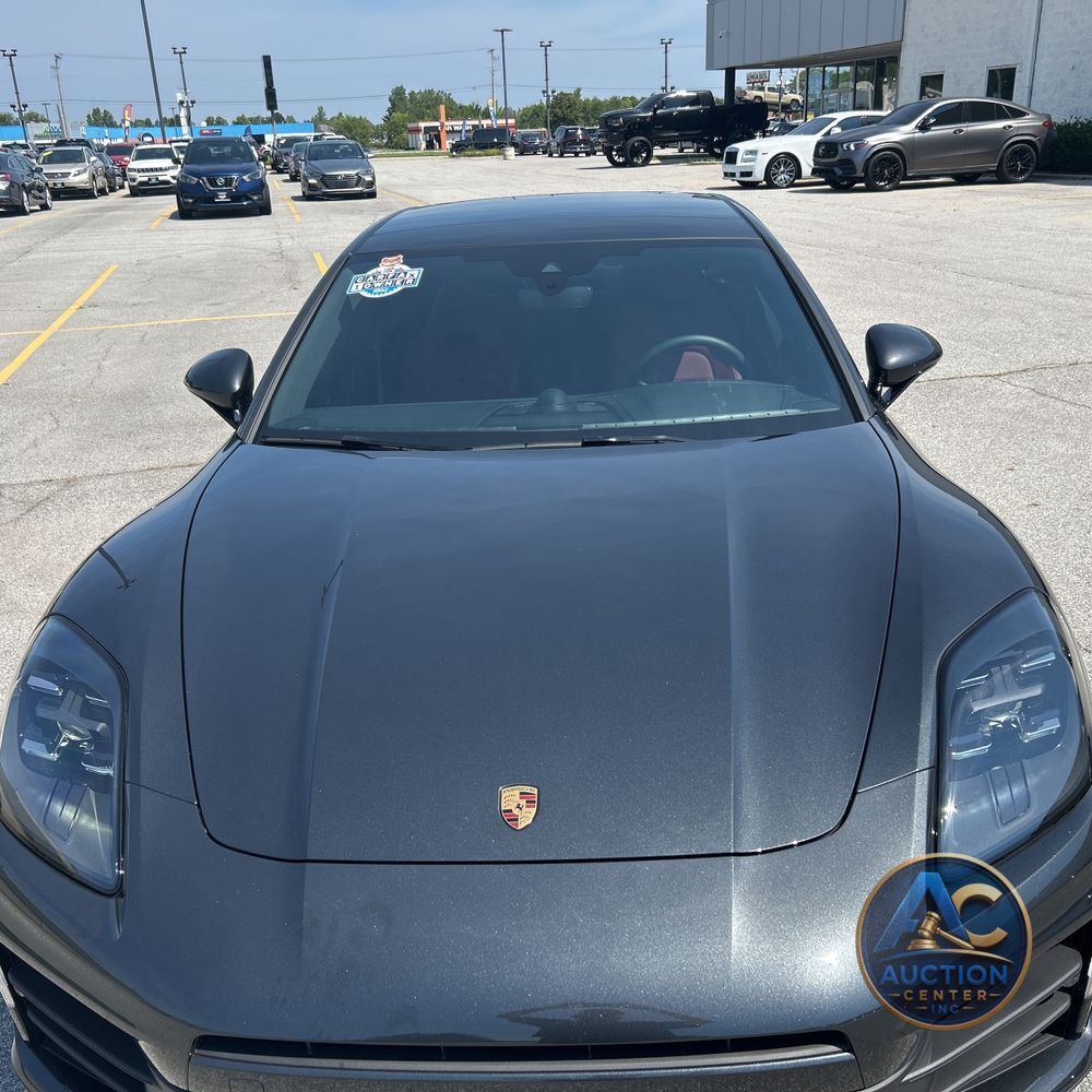 2025 Porsche Panamera 4 E-Hybrid