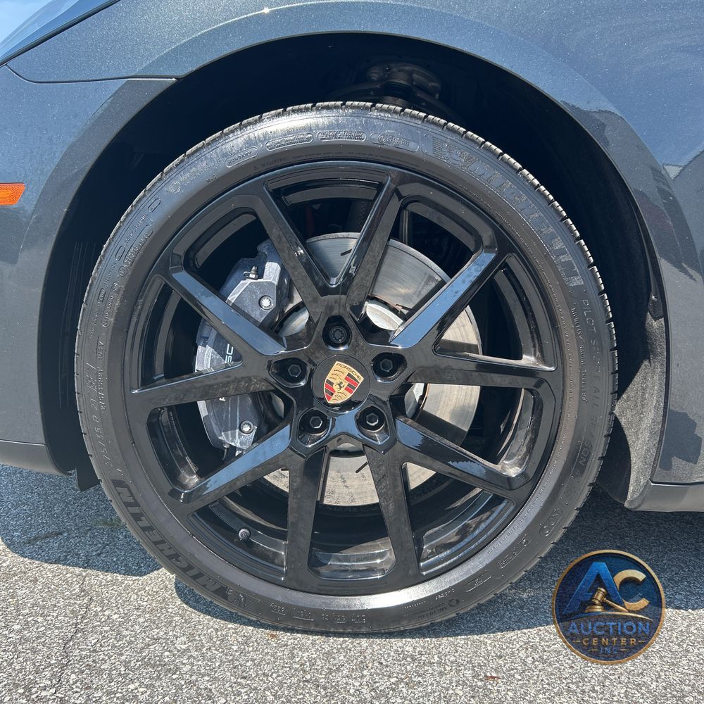 2025 Porsche Panamera 4 E-Hybrid