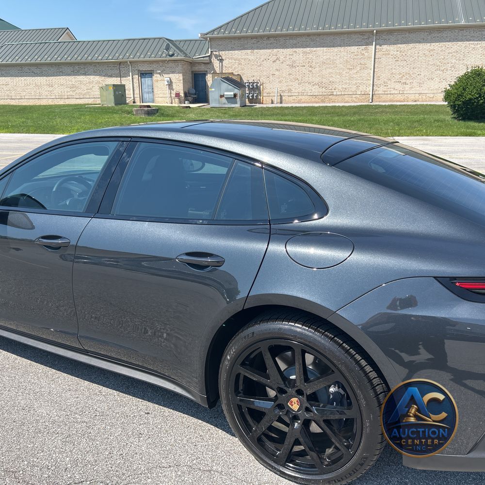 2025 Porsche Panamera 4 E-Hybrid