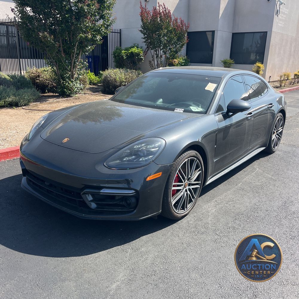 2022 Porsche Panamera GTS