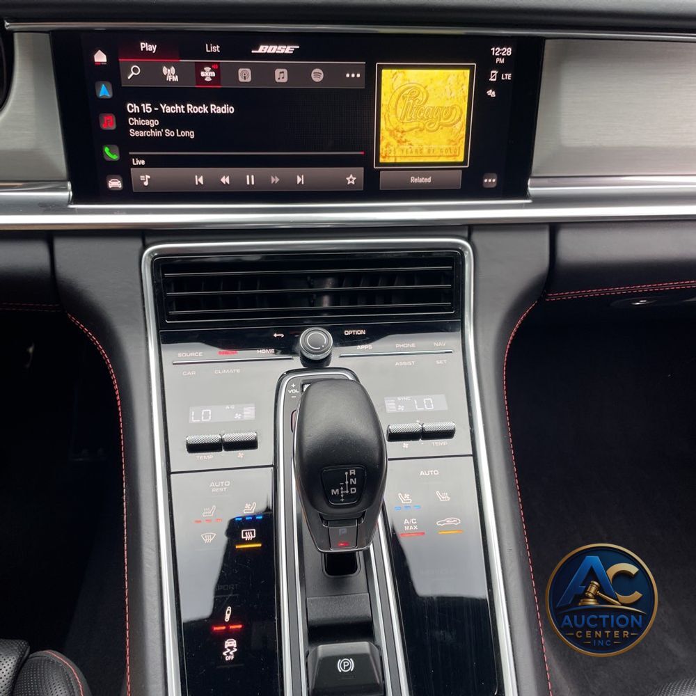 2022 Porsche Panamera GTS