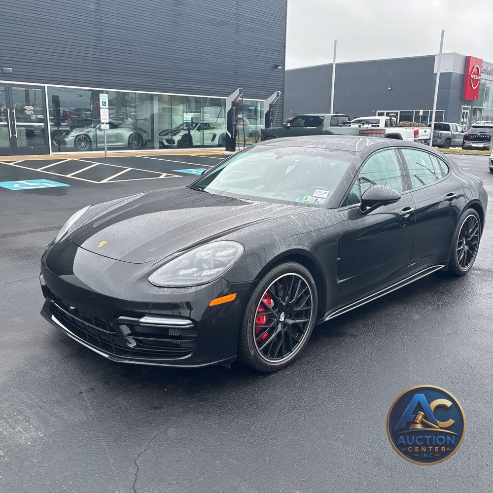 2019 Porsche Panamera GTS