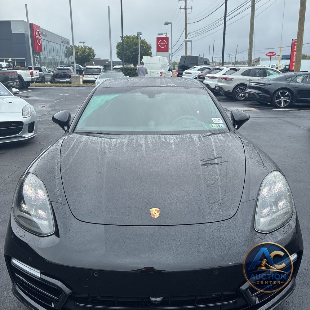 2019 Porsche Panamera GTS