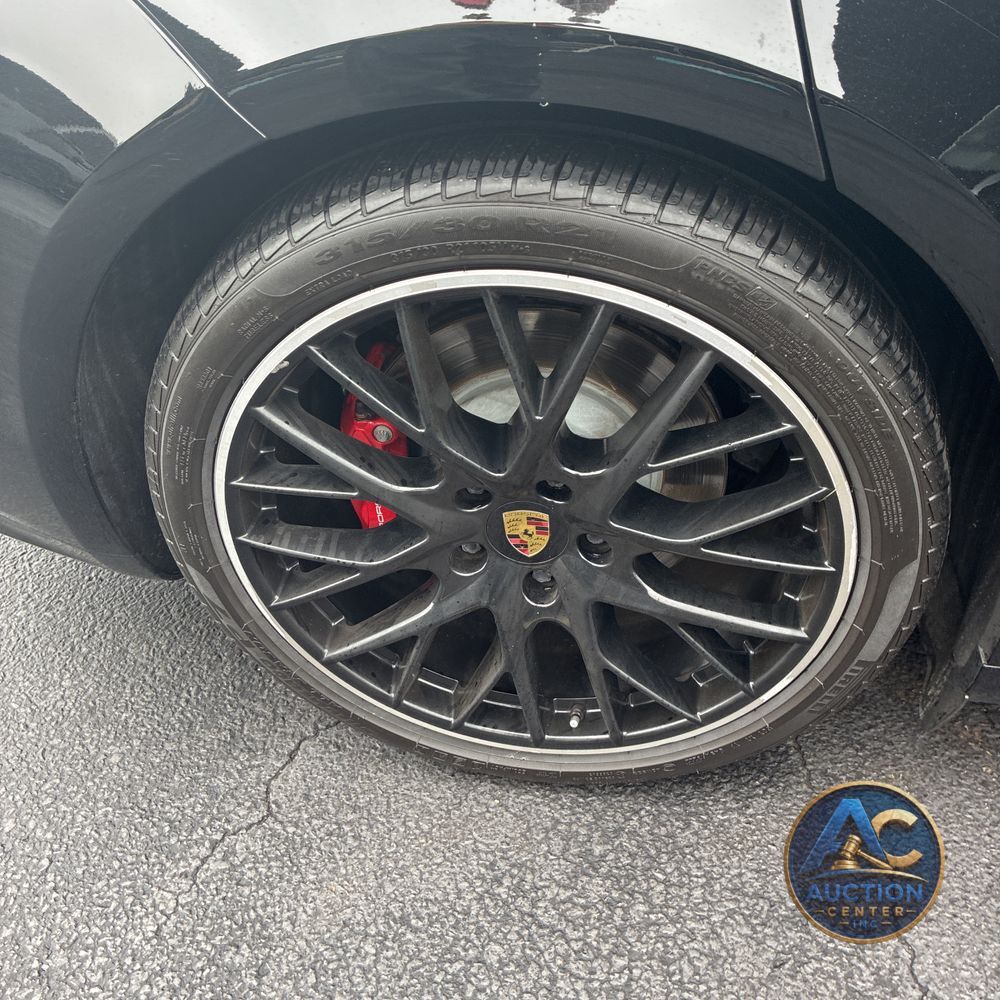 2019 Porsche Panamera GTS