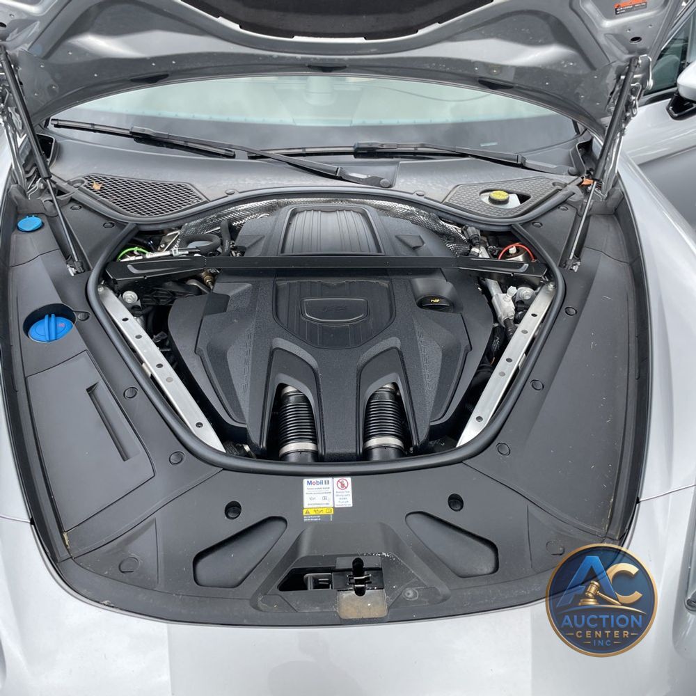 2022 Porsche Panamera Platinum Edition