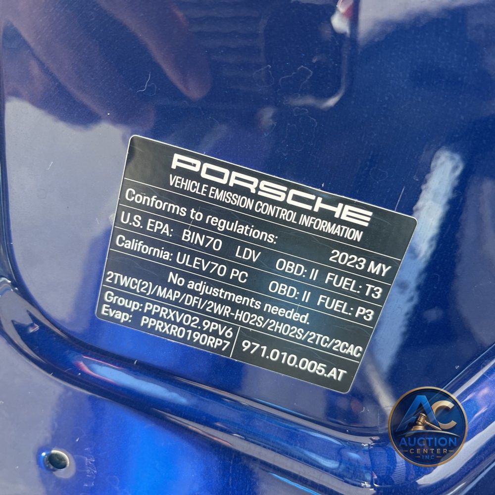 2023 Porsche Panamera 4
