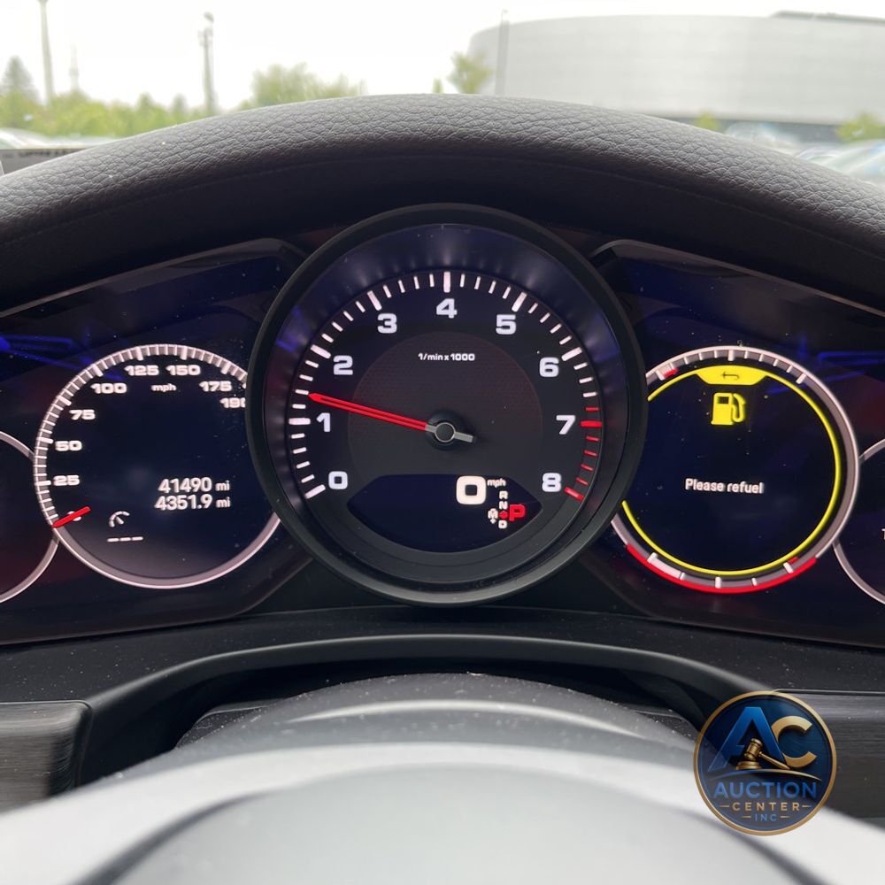 2022 Porsche Panamera 4
