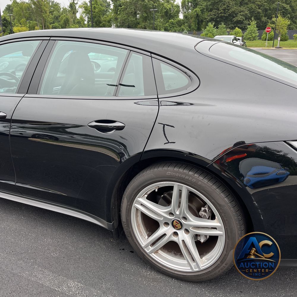 2022 Porsche Panamera 4