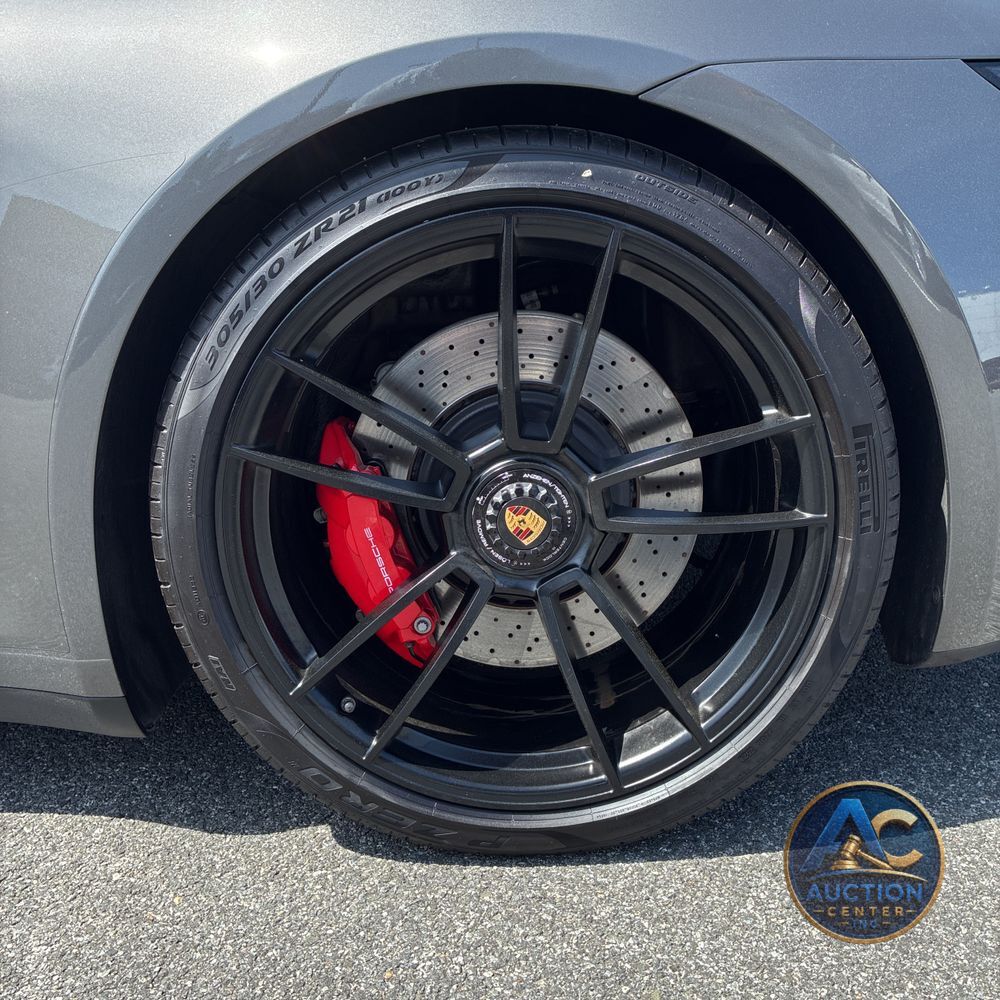 2024 Porsche 911 Targa 4 GTS