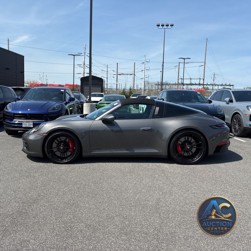 2024 Porsche 911 Targa 4 GTS