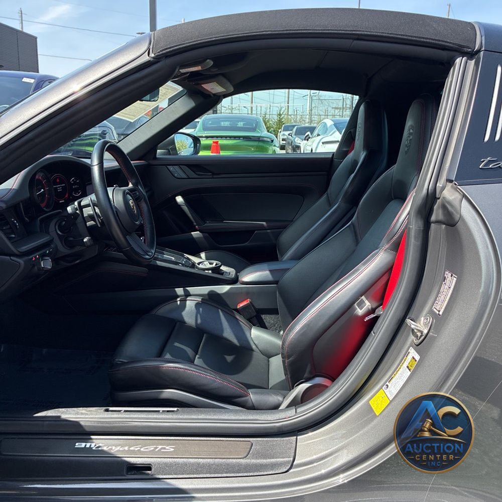 2024 Porsche 911 Targa 4 GTS