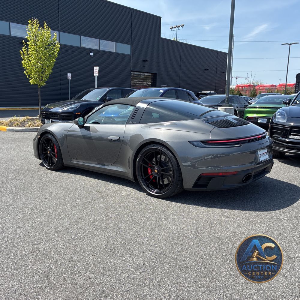 2024 Porsche 911 Targa 4 GTS