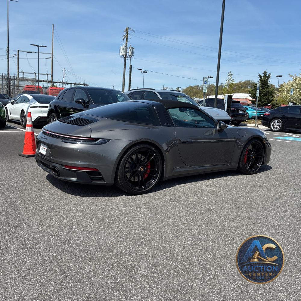 2024 Porsche 911 Targa 4 GTS