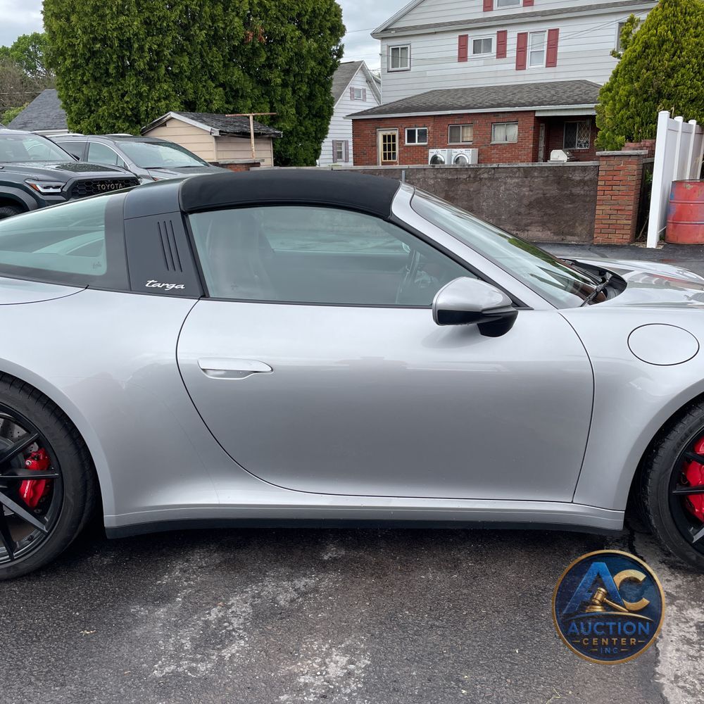 2021 Porsche 911 Targa 4S