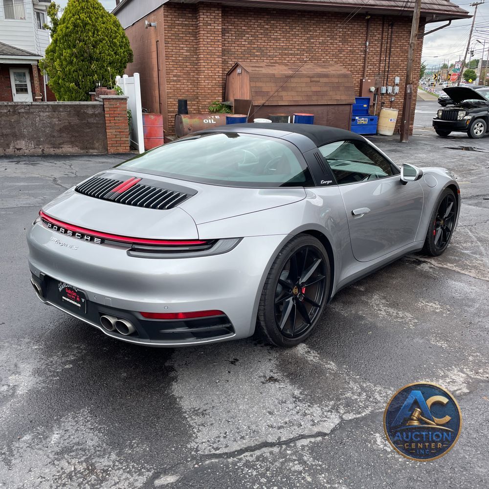 2021 Porsche 911 Targa 4S