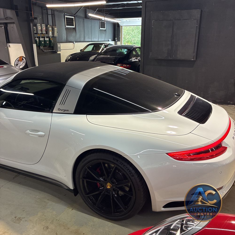 2017 Porsche 911 Targa 4S