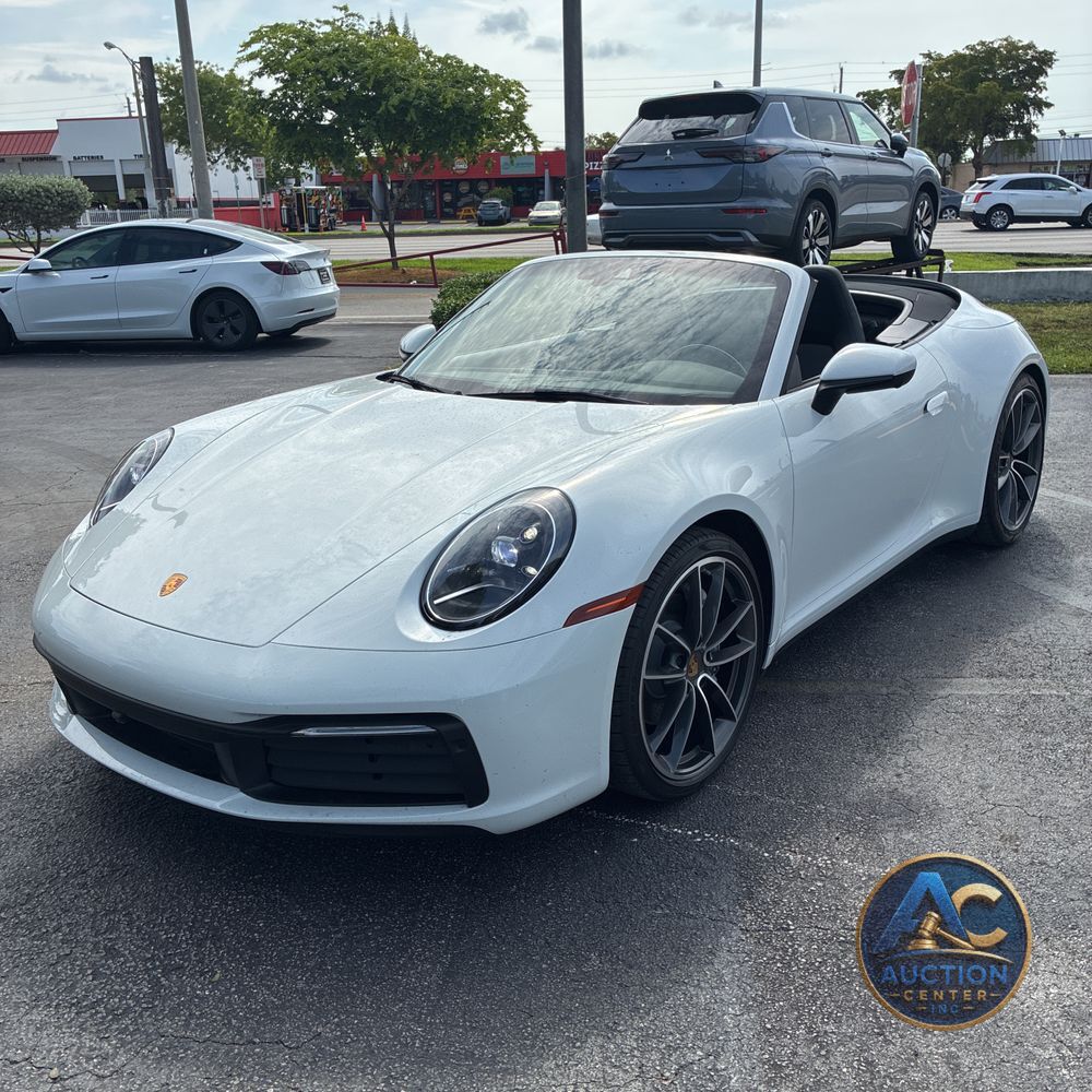 2023 Porsche 911 Carrera Cabriolet